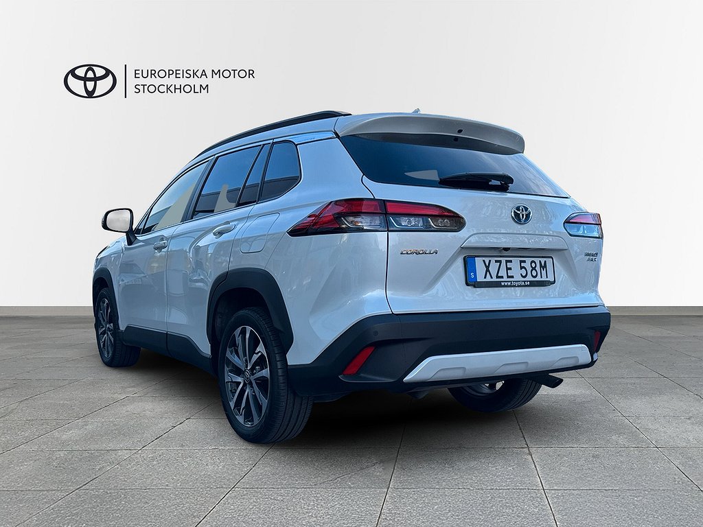 Toyota Corolla Cross 2.0 HSD AWD-i Executive JBL/V-Hjul/M-Värmare