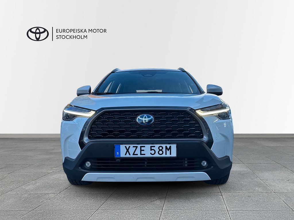 Toyota Corolla Cross 2.0 HSD AWD-i Executive JBL/V-Hjul/M-Värmare