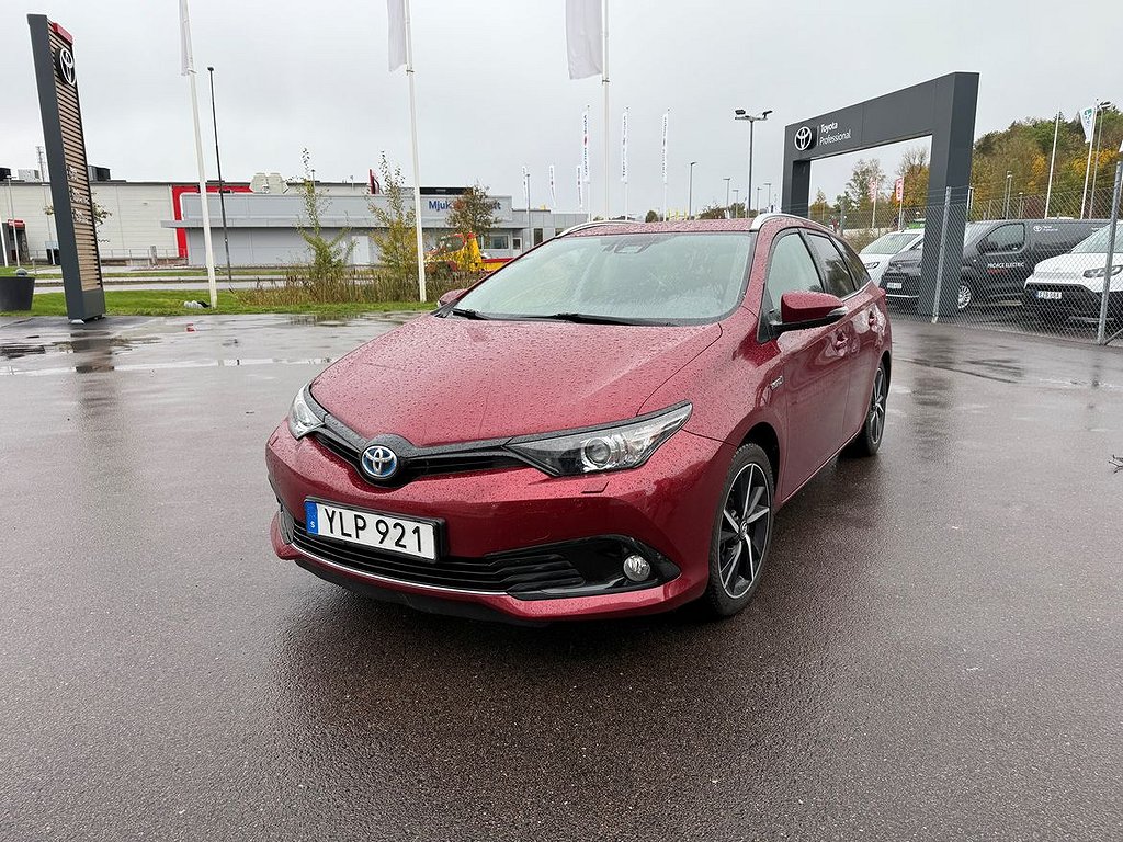 Toyota Auris Touring Sports Hybrid 1,8 TOUCH & GO EDITION
