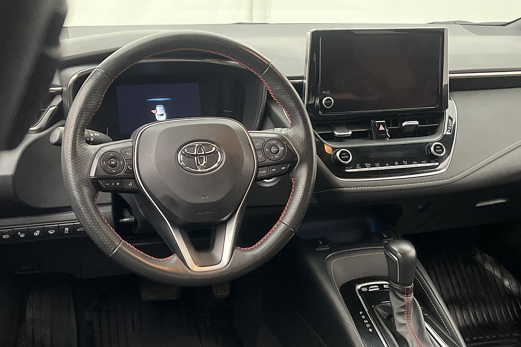 Toyota Corolla Touring 122hk GR Sport Kamera Navi Rattvärme