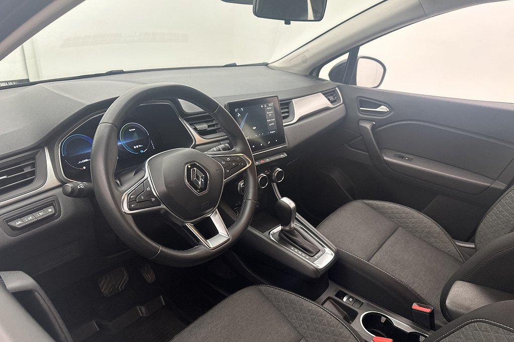Renault Captur E-TECH Plug-in Hybrid 160hk ZEN CarPlay Navi