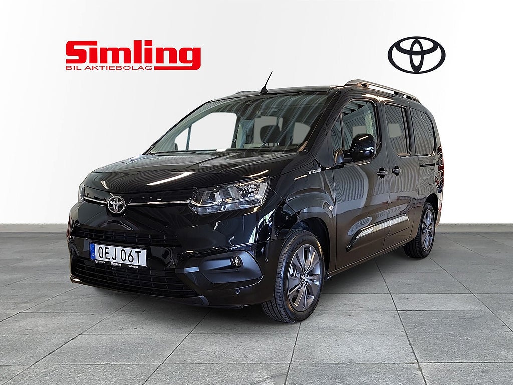 Toyota Proace City Verso Electric 50 kWh Active Plus / 7-Sitis / Vinterhjul
