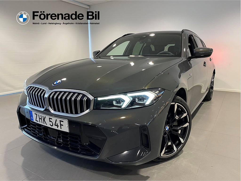 BMW 330e xDrive Touring M-Sport Adaptiv farthållare Rattvärm