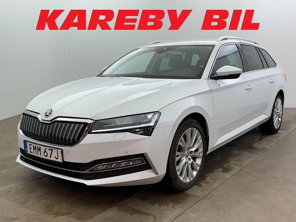 Skoda Superb iV Combi 1.4 TSI L&K Drag Kamera Skinn Se Spec