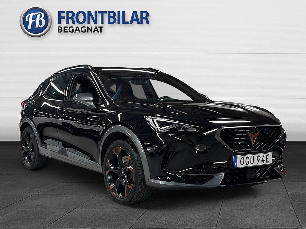 Cupra Formentor e-Hybrid VZ/360° Kamera/Drag/Se utrustning/3,99 ränta