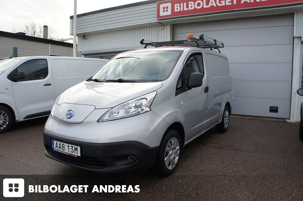 Nissan e-NV200 40 kWh Inredning Moms 2000mil