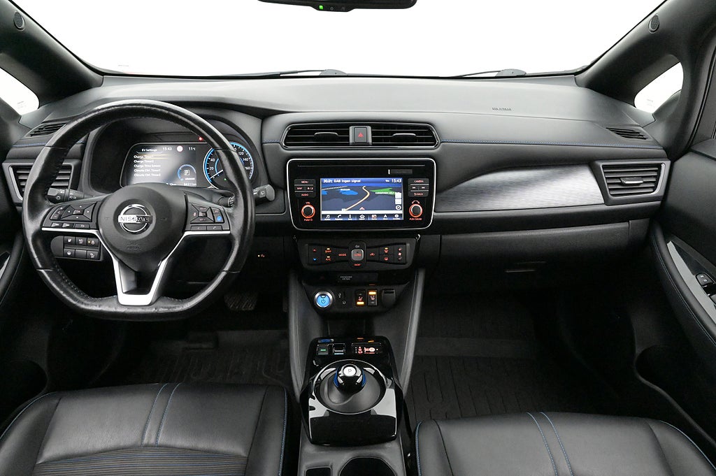 Nissan Leaf 40 kWh Tekna Läder BOSE Keyless 360