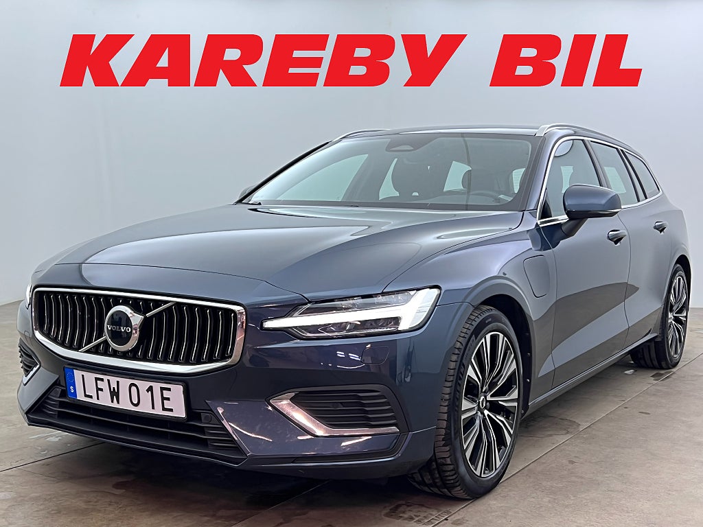 Volvo V60 Recharge 350hk T6 AWD Core Bright Rattvärme Bkamera Nav