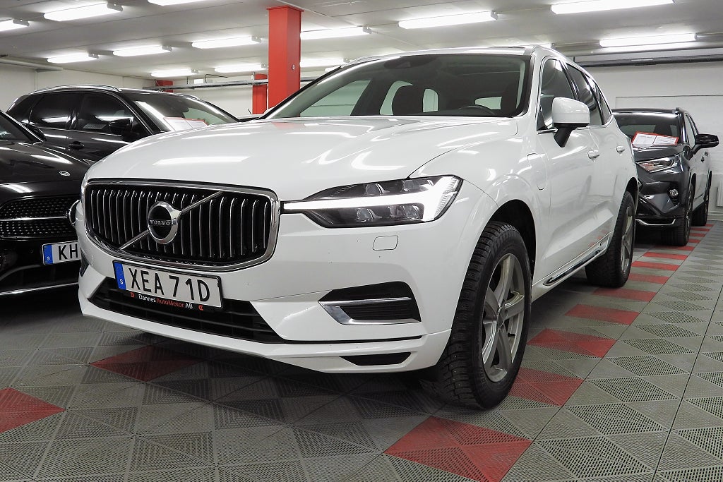 Volvo XC60 Recharge T6 AWD Inscription Expr SoV Hjul Drag Panorama