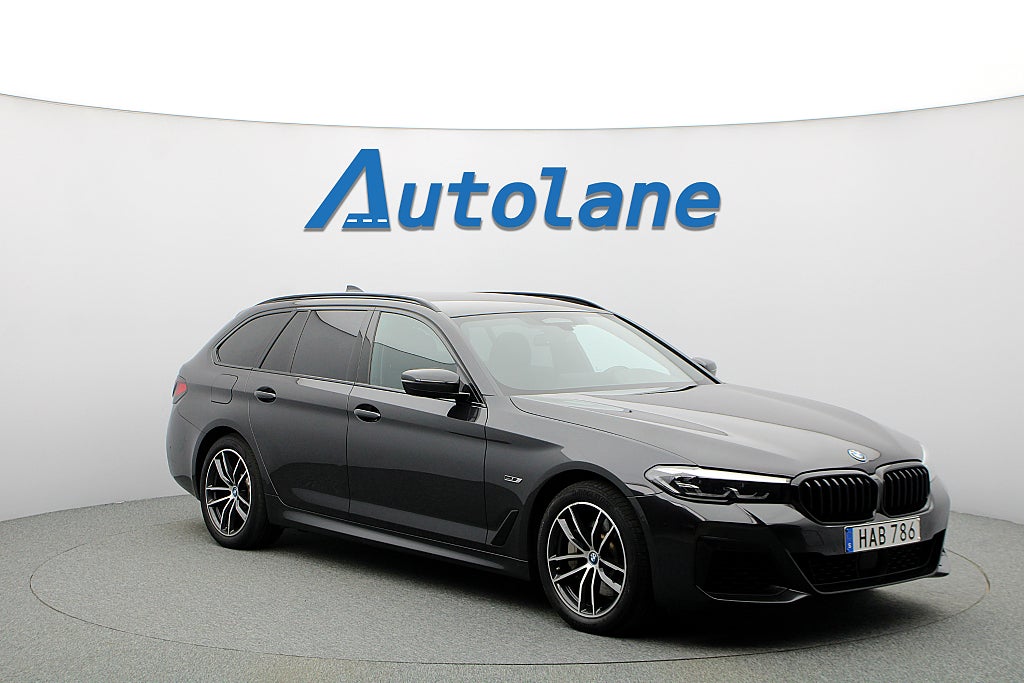 BMW 530e xDrive Touring M-Sport, Drag, Kamera, Sportstol 292hk