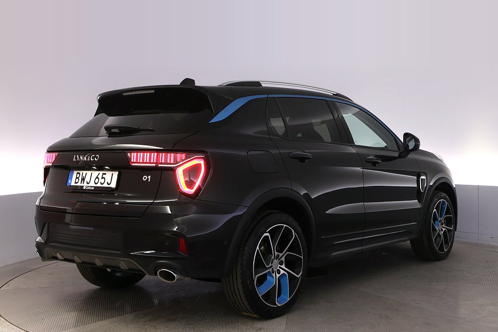 Lynk & Co 01 PHEV Navi Pano AdapFarth Infinity 360 BLIS