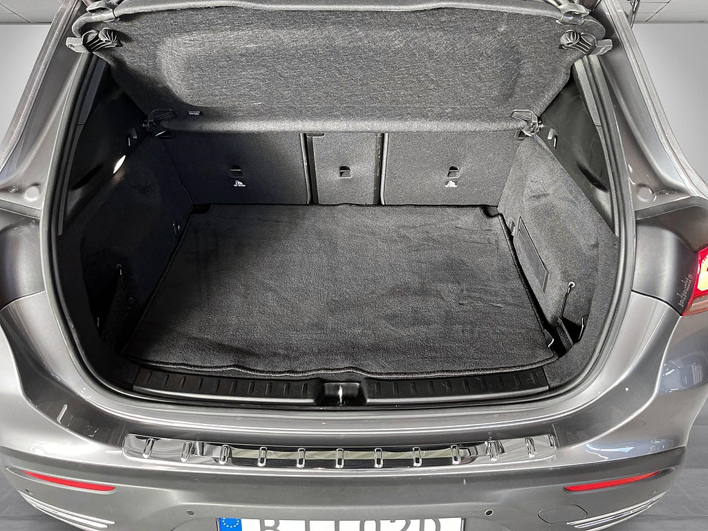 Mercedes-Benz EQA 300 4MATIC 228hk Räntekampanj 3,99%