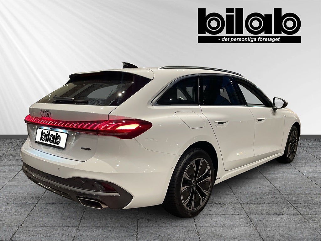 Audi A5 Avant e-hybrid quattro 299hk Tech Plus