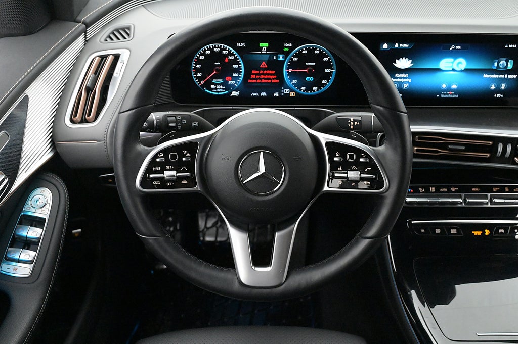 Mercedes-Benz EQC 400 4M Läder 360 Elstol Navi Drag 4,99%