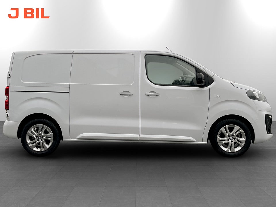 Opel Vivaro-e Premium 75kWh 136hk Aut L2 – B-KAMERA, NAVI
