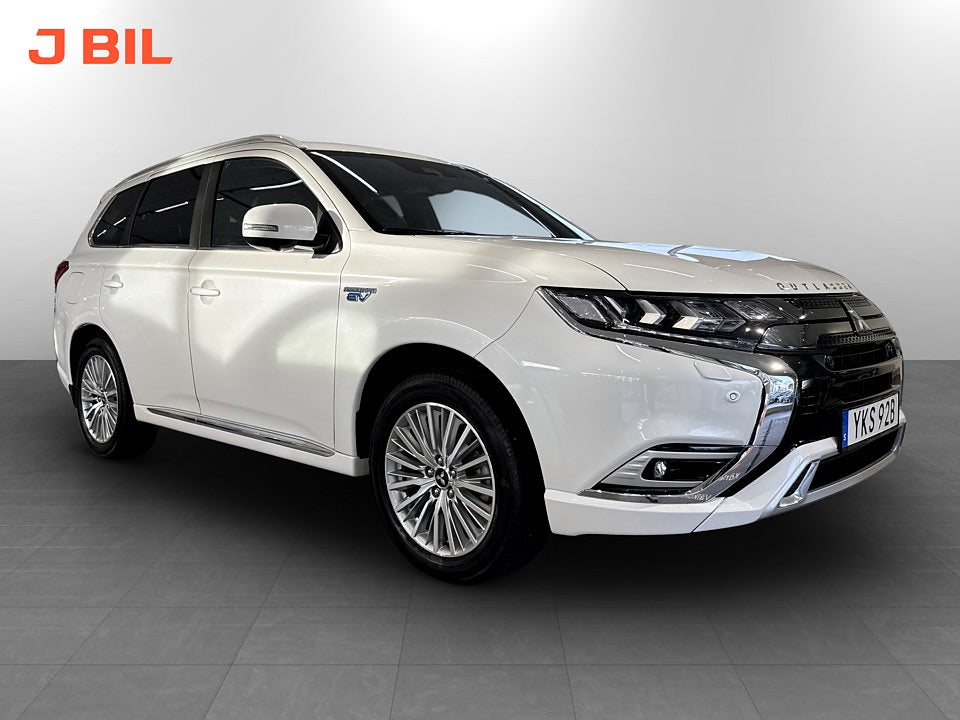 Mitsubishi Outlander Business PHEV 224hk Aut DRAG B-KAMERA