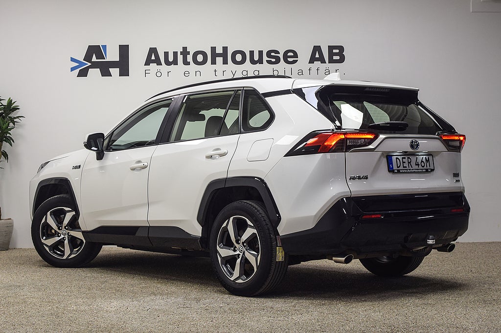Toyota RAV4 Plug-in Hybrid 306HK Active Drag Backkamera Garanti