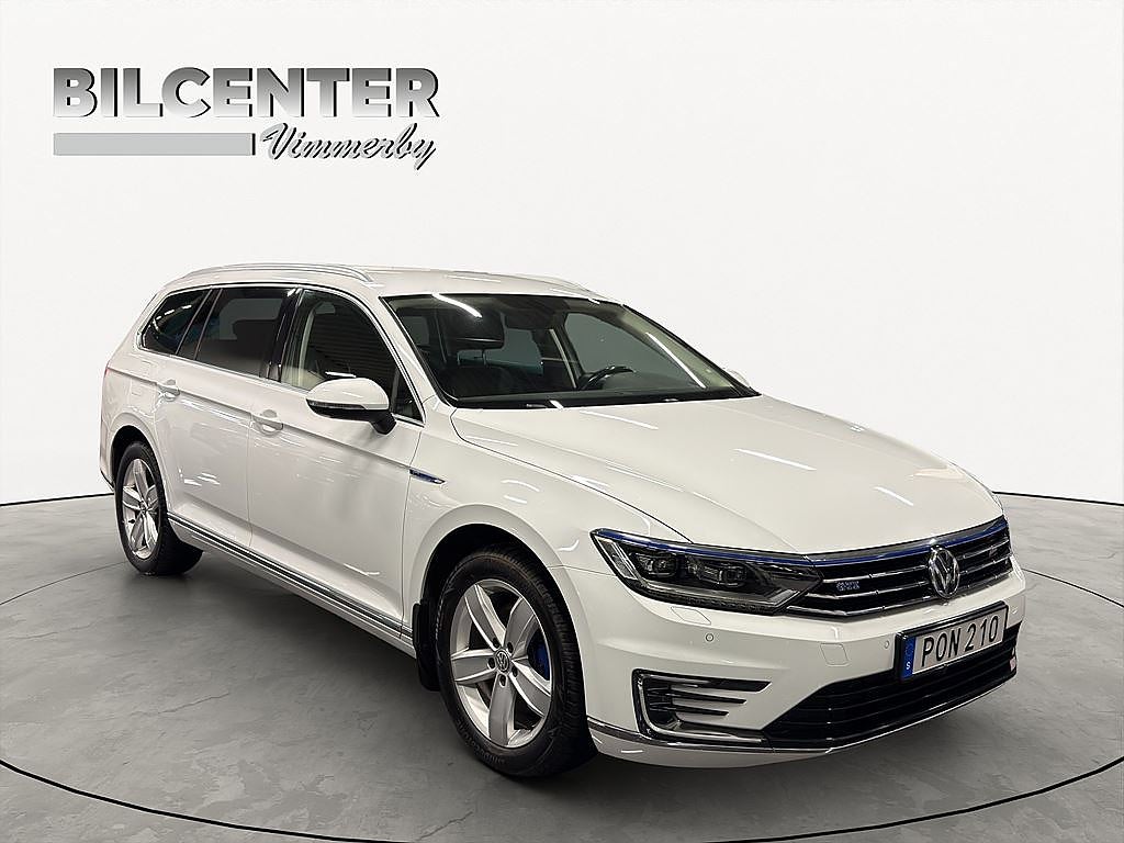 Volkswagen Passat Variant GTE 1.4 TSI 360° Kamera Drag