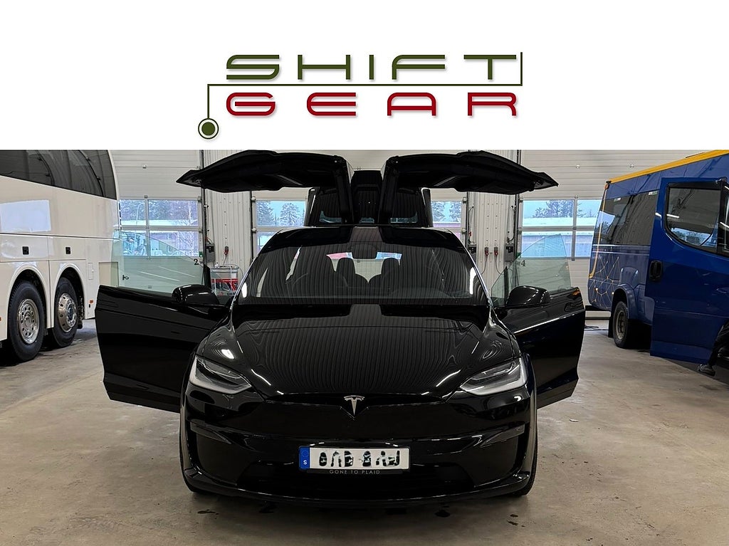 Tesla Model X PLAID MOMS 6-sits 1 ägare All Black Dragkrok S&V-hjul