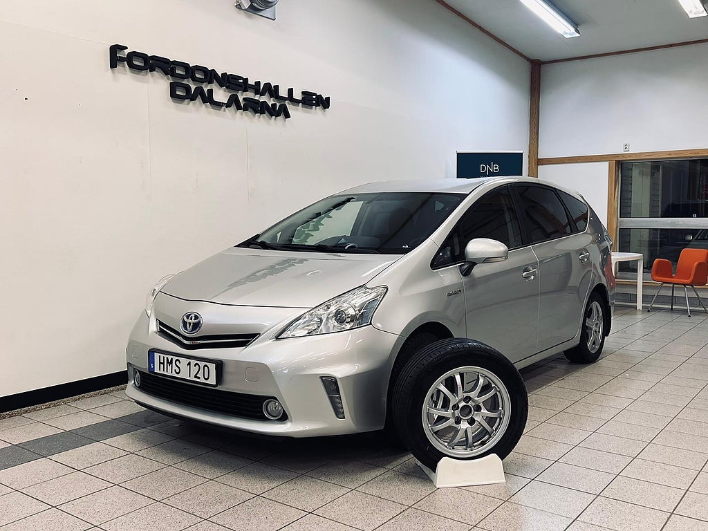 Toyota Prius Hybrid CVT / 7 SITS / B-Kamera / V-Hjul / EN ÄGARE