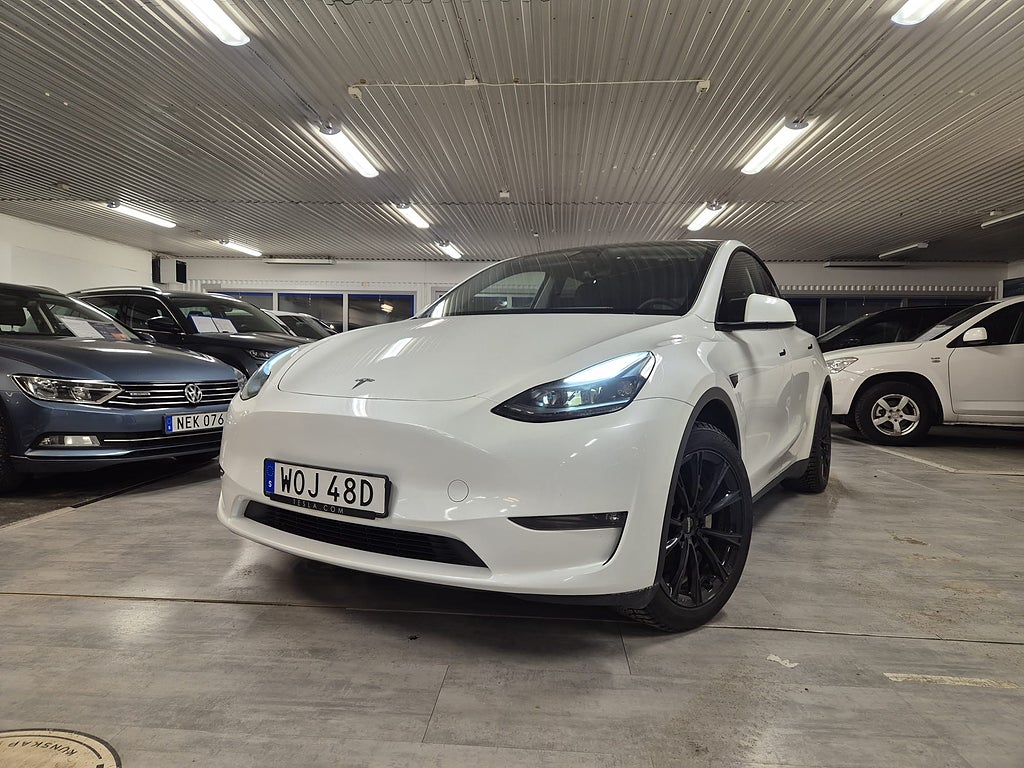 Tesla Model Y Long Range AWD Panorama Drag Autopilot