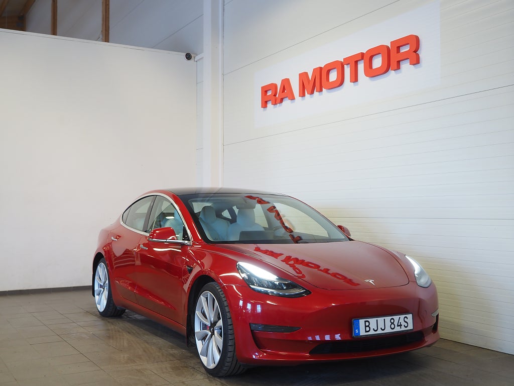 Tesla Model 3 Performance 513hk PPF Läder 20″ Stiletto