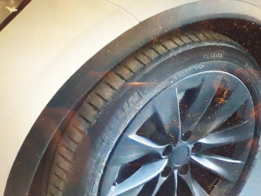 Tesla Model X Long Range 5sits MOMS FSD All White Chromedel CCS 03/20