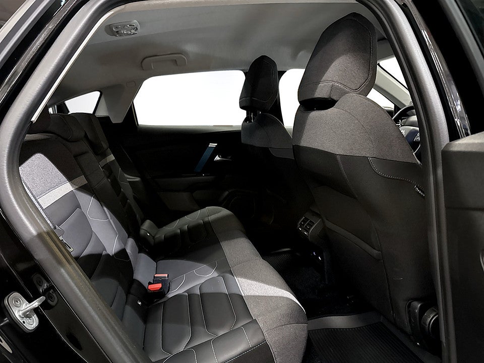 Citroën e-C4 Shine 50kWh 136hk Aut B-KAMERA RATTVÄRME