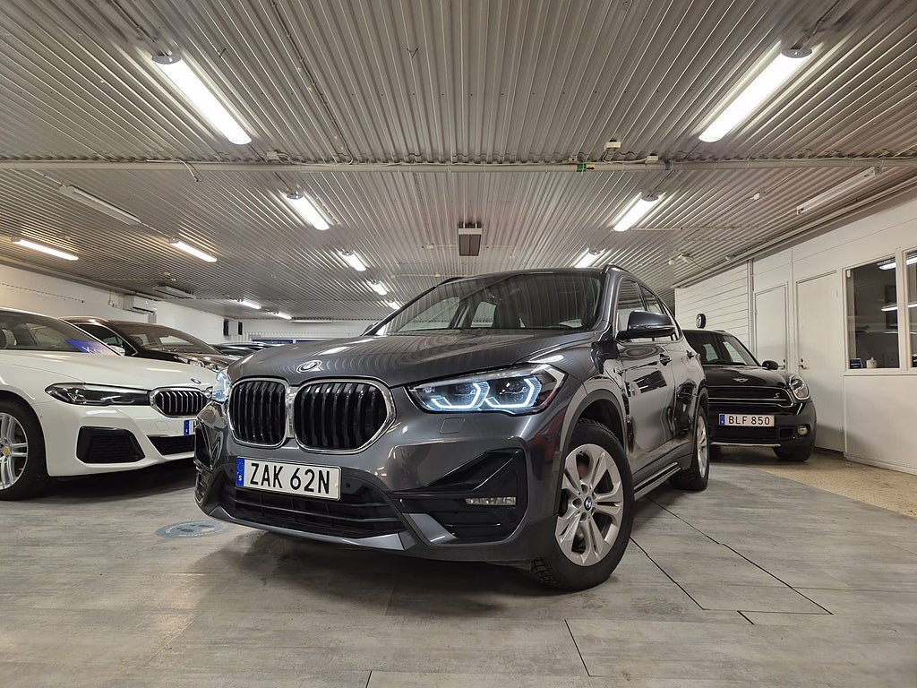 BMW X1 xDrive25e Sport line Backkamera Navi Skinn