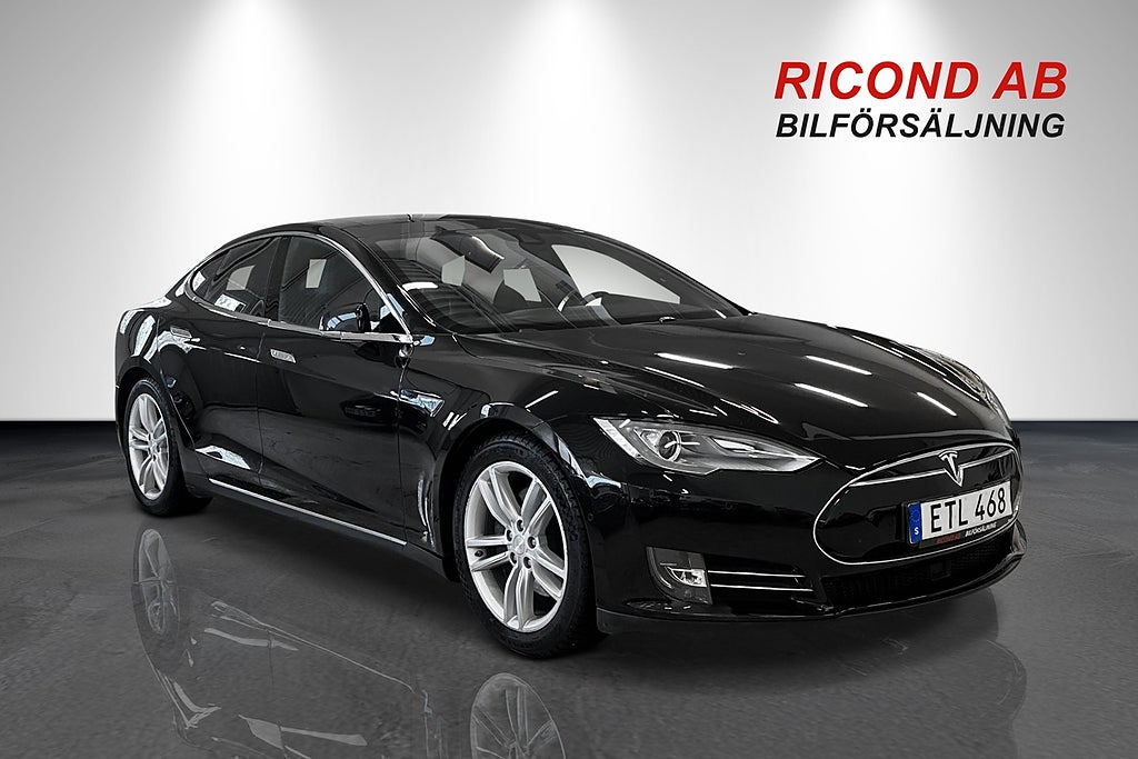 Tesla Model S 85D LÅGMIL 1 ÄGARE MKT GOD BATTERIHÄLSA FRI LADDNING