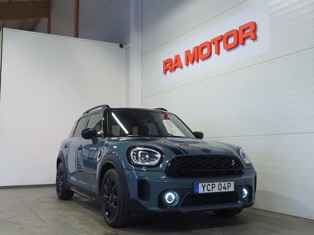 MINI Countryman Cooper SE ALL4 220hk Steptronic |Backkamera|Navi|