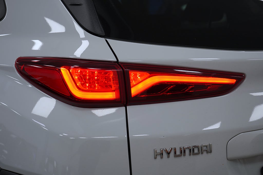 Hyundai Kona ELECTRIC 64 kWh LONG RANGE DRAG B-KAMERA 1-ÄGARE
