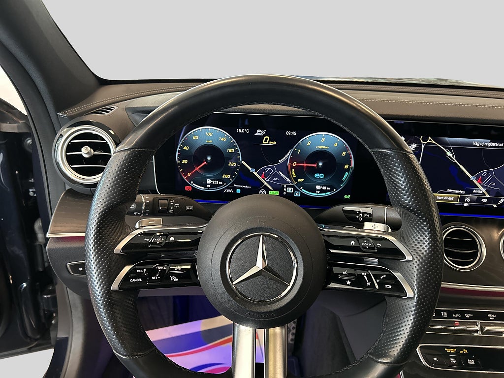 Mercedes-Benz E 300 de 4MATIC AMG | Panorama | Burmester