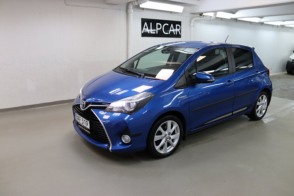 Toyota Yaris HSD 1,5 101HK EXECITIVE KEYLESS SENSORER V-HJUL