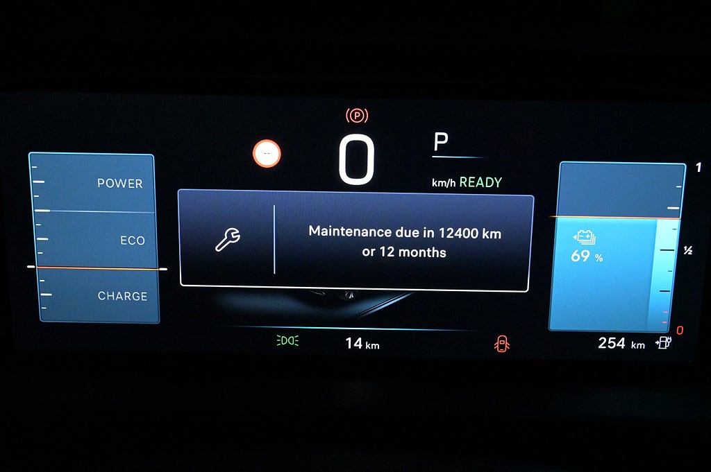 Jeep Avenger Electric Altitude Kamera AdapFarth Carplay