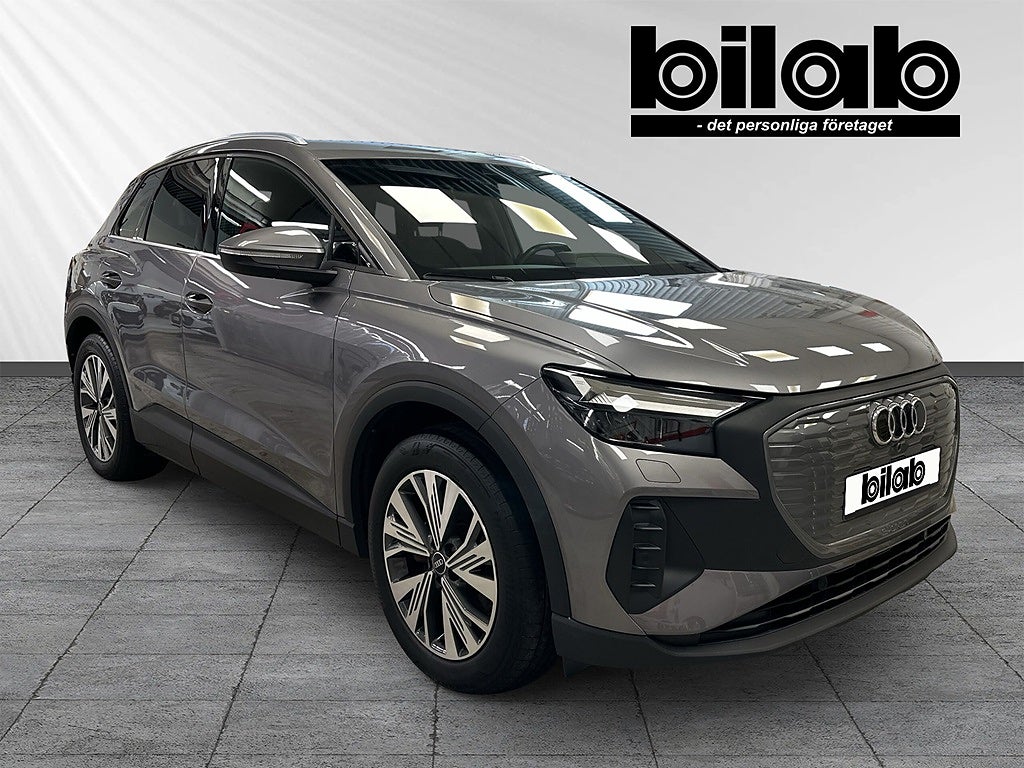 Audi Q4 e-tron 35 125kw 170HK PROLINE BACKKAMERA