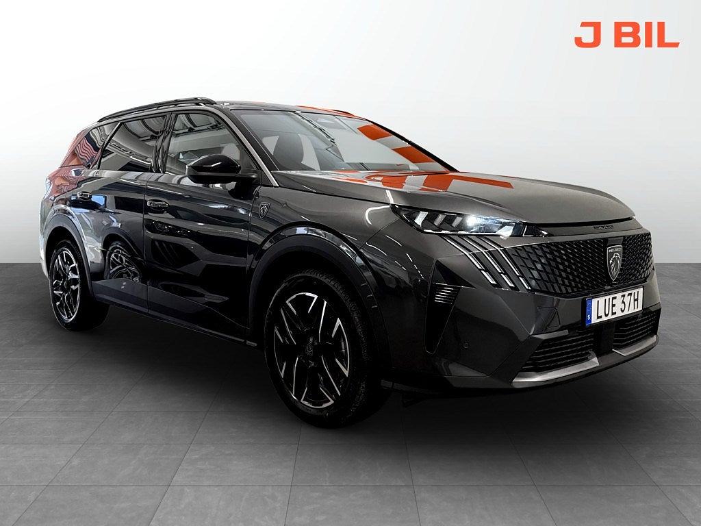 Peugeot 5008 GT Hybrid – DEMO