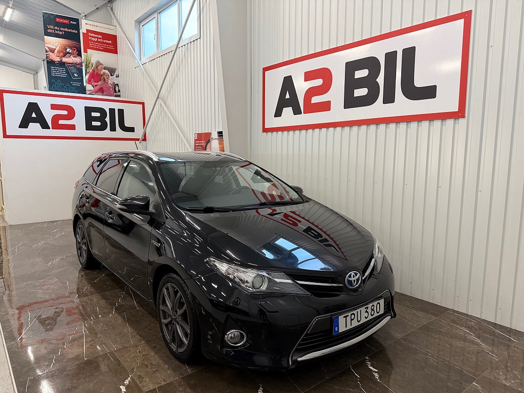 Toyota Auris Touring Sports Hybrid e-CVT Edition Feel B-kam