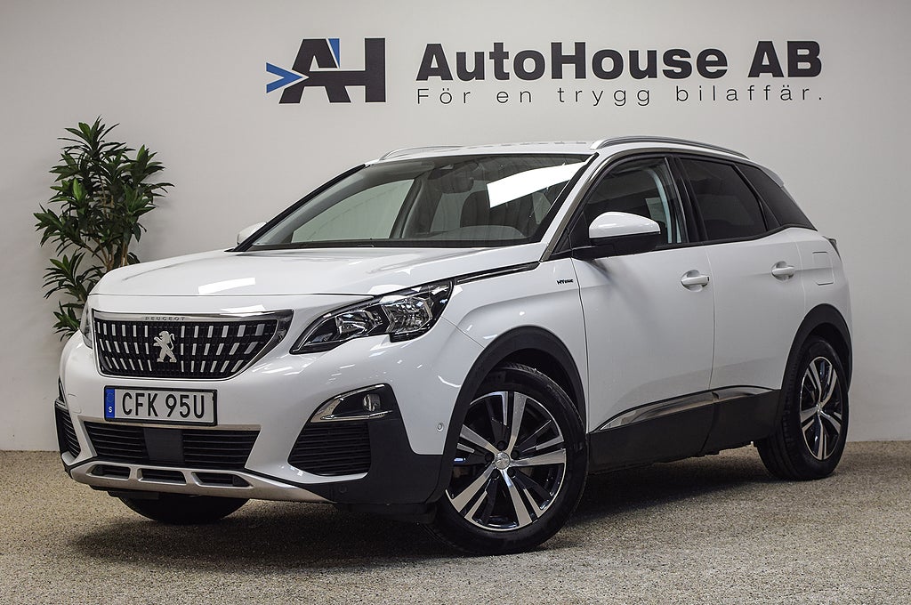 Peugeot 3008 GT PHEV Laddhybrid Navi Dragkrok CarPlay Nyservad