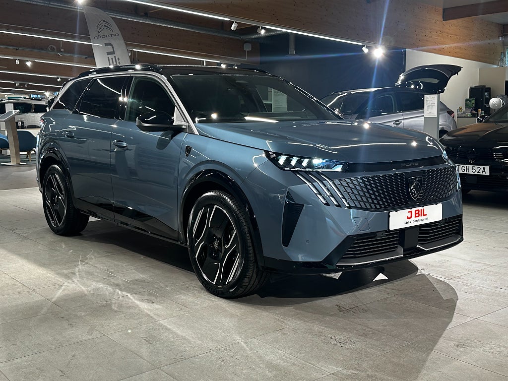 Peugeot E-5008 GT – PRIVATLEASING