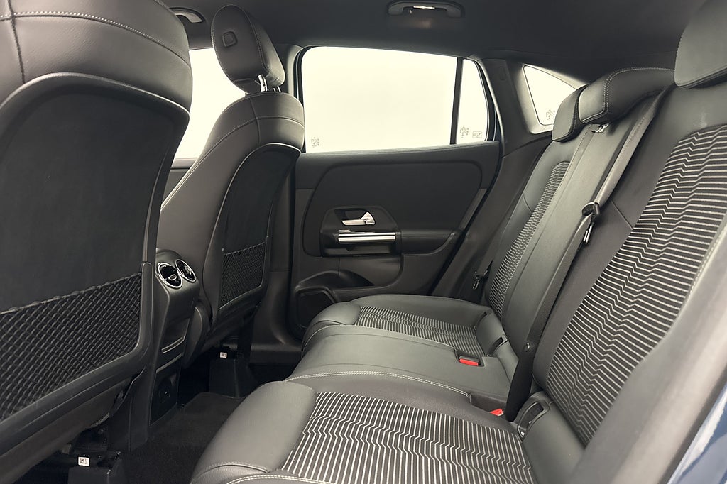 Mercedes-Benz GLA 250 e 218hk Värmare Minnespaket Kamera