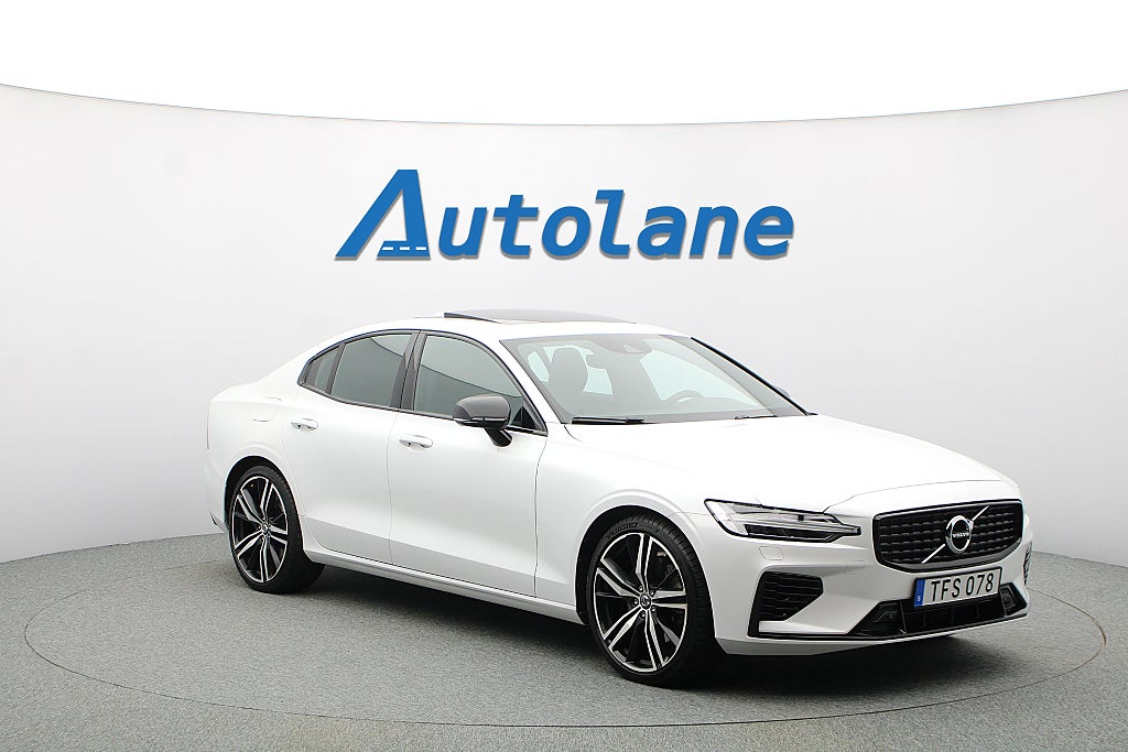 Volvo S60 Recharge T8 AWD R-Design, Panorama, H/K, Drag 20″ 392hk