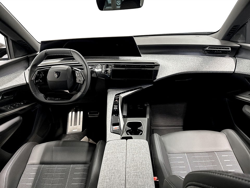Peugeot E-5008 GT 4×4 – PRIVATLEASING