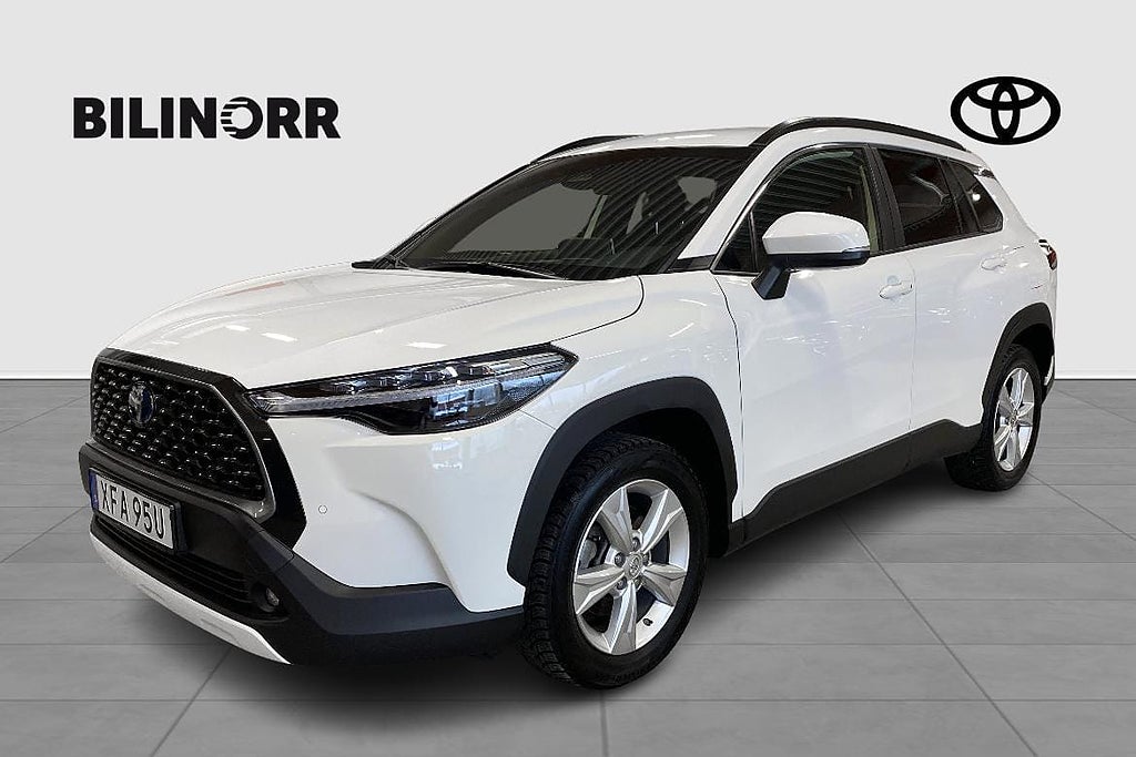 Toyota Corolla Cross Hybrid AWD-i 2,0 Style Pluspaket | Vinterhjul