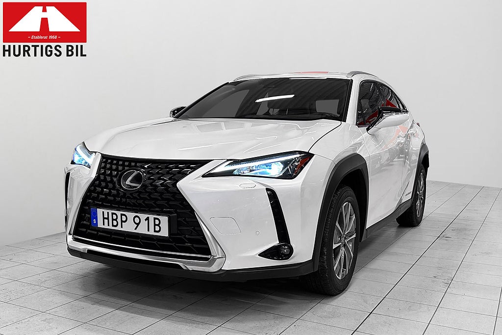 Lexus UX 300e Premium 54 kWh Läder Carplay Rattvärme