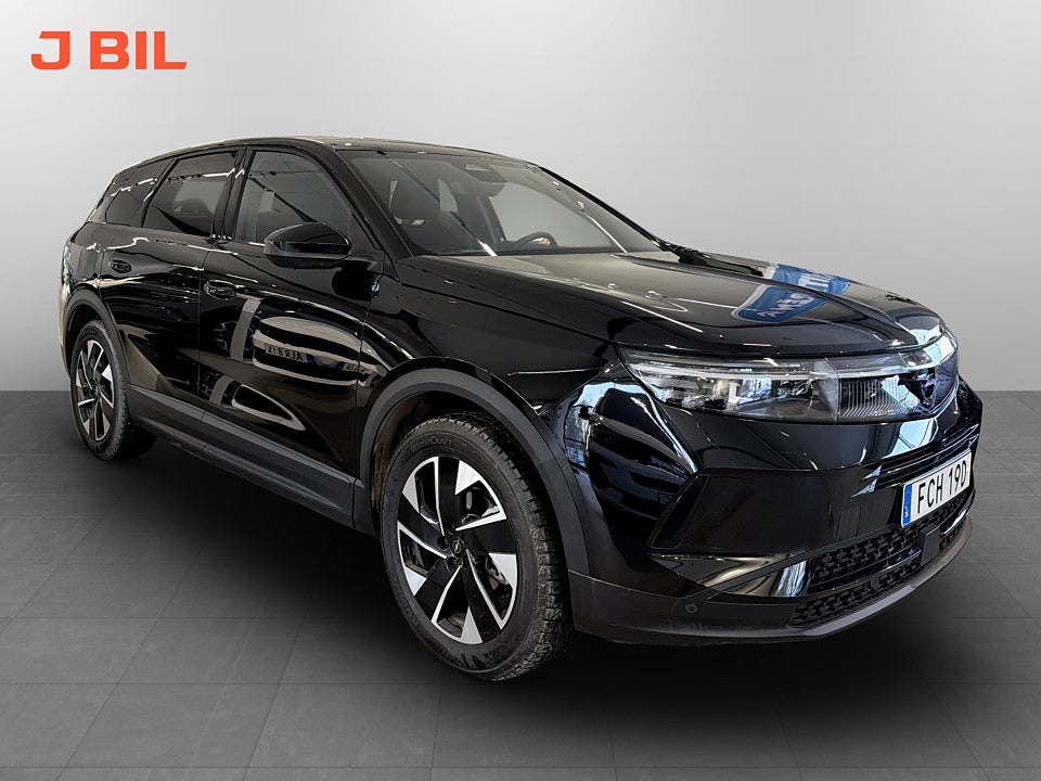 Opel Grandland Ultimate Hybrid 145hk Aut B-KAMERA PANO SKINN