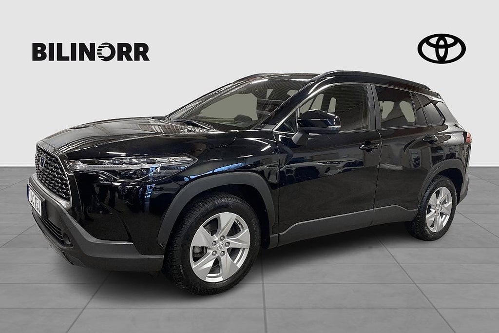 Toyota Corolla Cross Hybrid AWD-i 2,0 Style Pluspaket | Vinterhjul