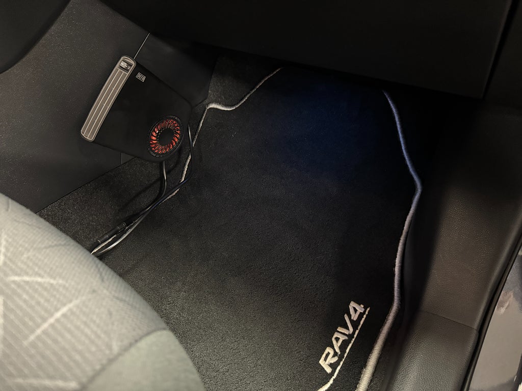 Toyota RAV4 Hybrid AWD Värmare B-kamera Drag 222 Hk Led