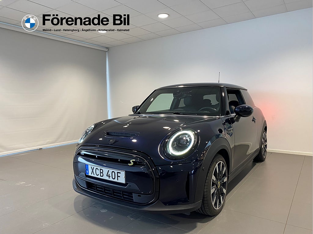 MINI SE Panorama tak Harmon Kardon Head Up Display