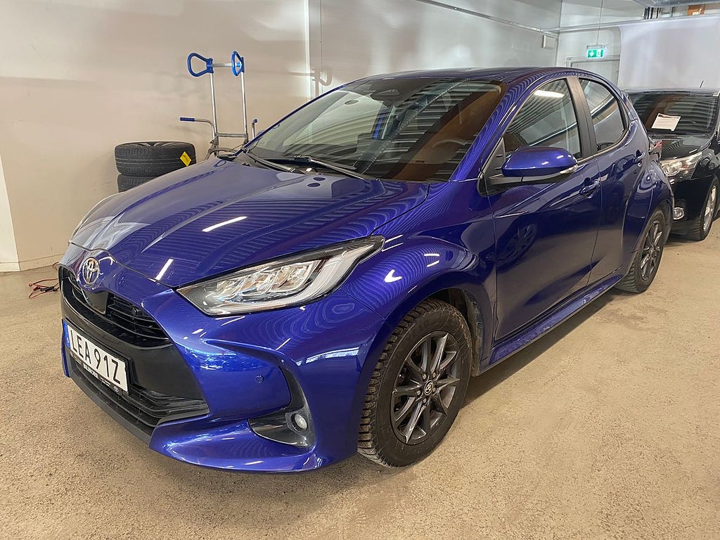 Toyota Yaris Hybrid 115 1,5 5D ACTIVE PLUS SÄKERHETSPAKET | Vinterh…
